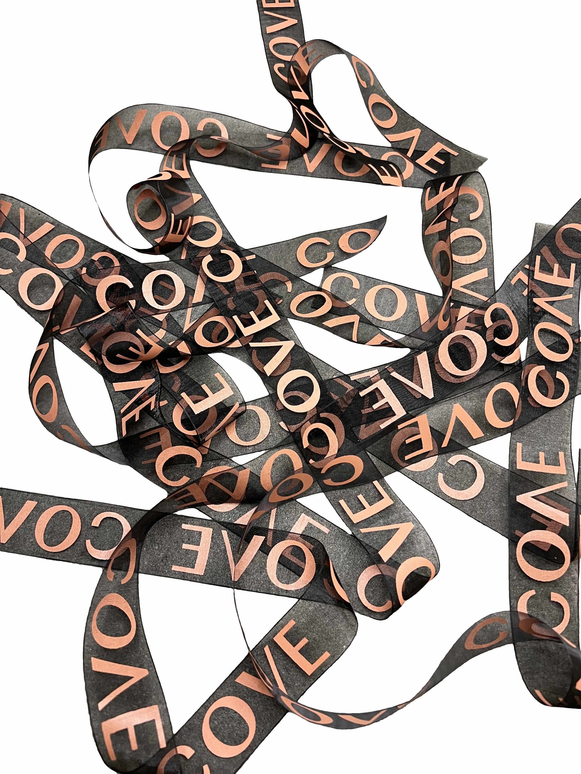 10 V-day gifts that aren't chocolate (or flowers)