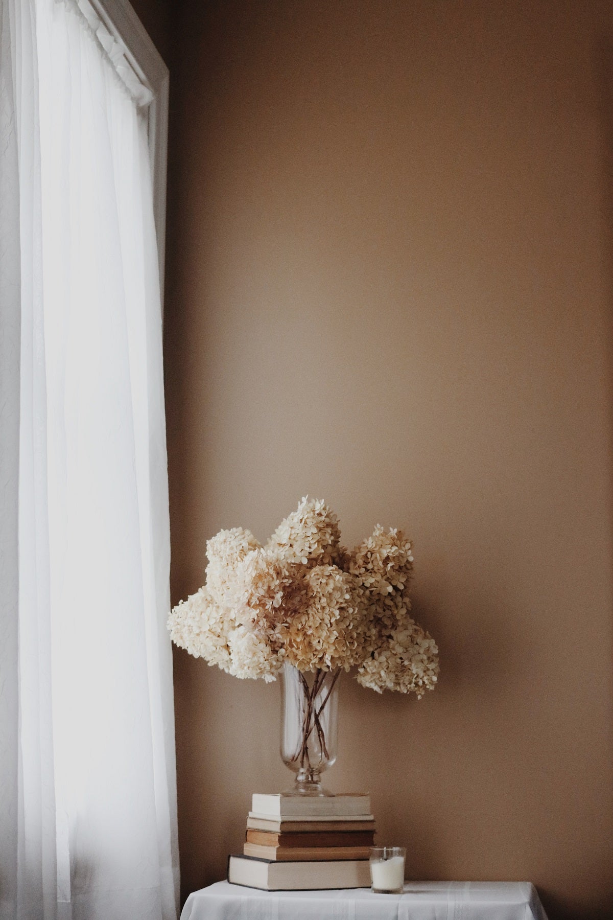 5 Essential Tips to Spring Clean Your Closet