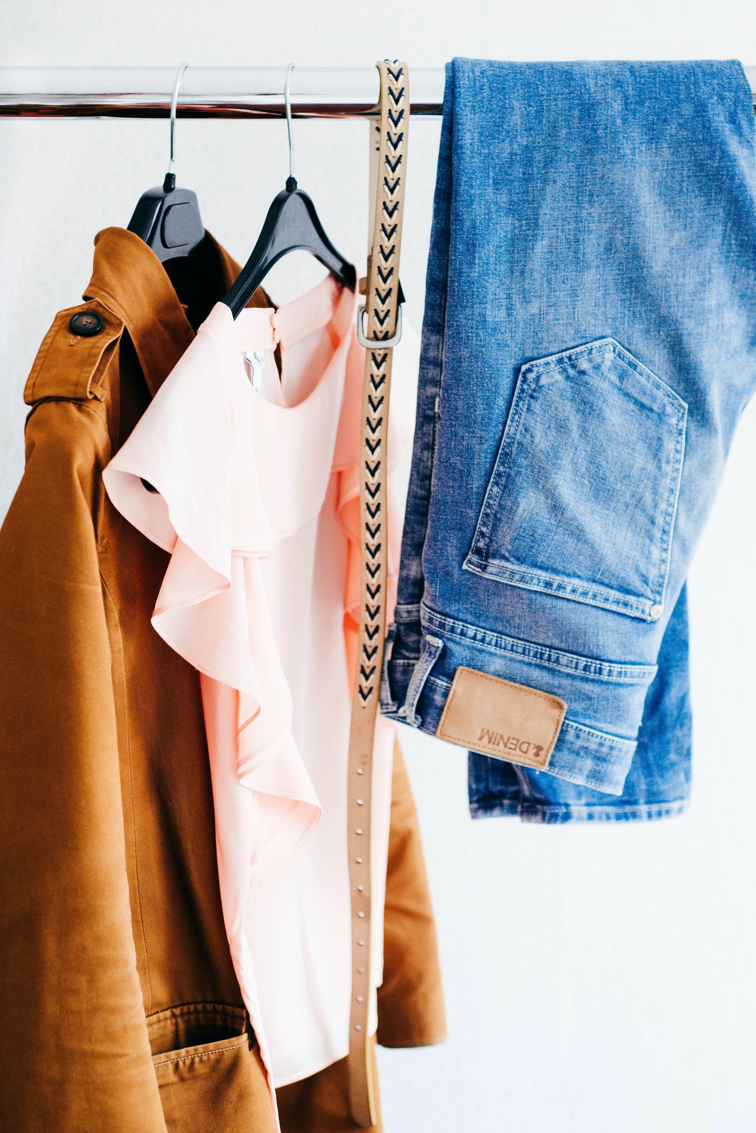 How to Build a Capsule Wardrobe